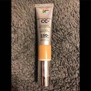 🌸NEW🌸It CC Foundation